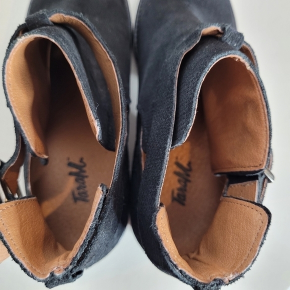 Tara M. Keegan Black Suede Leather Ankle Boots - Size 6 - 6.5 - Picture 10 of 15